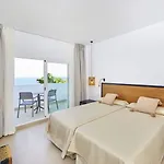 Fergus Conil Park Hotel