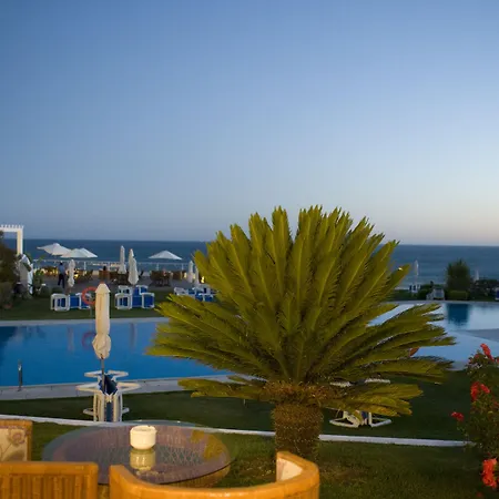 Fergus Conil Park Hotel