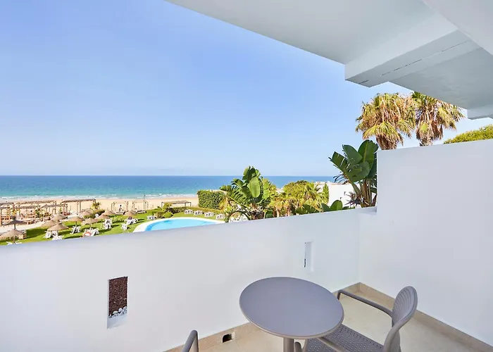 Fergus Conil Park Hotel 4*