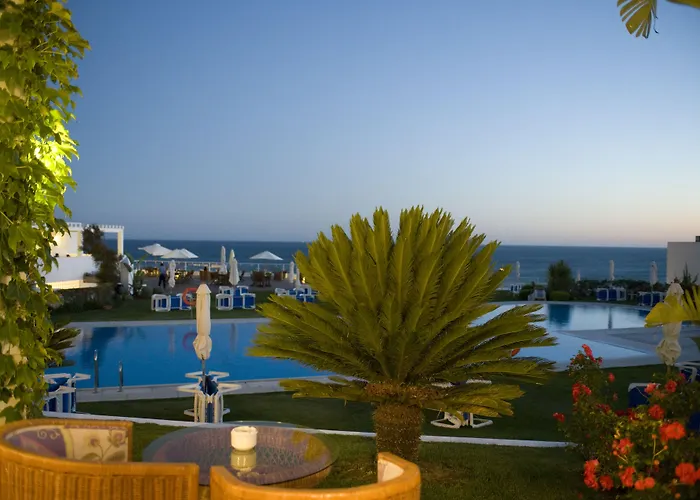 Fergus Conil Park Hotel