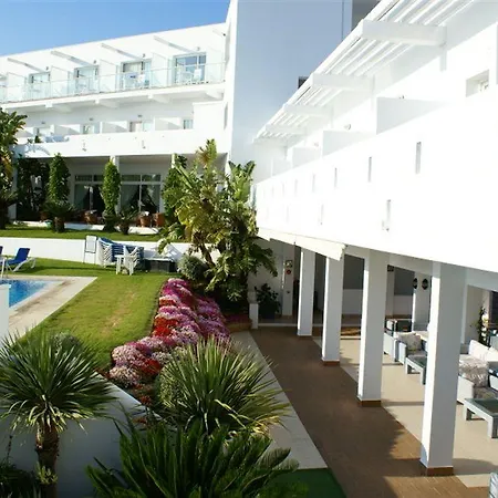 Hotel Fergus Conil Park 4*