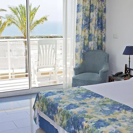 Fergus Conil Park Otel 4*