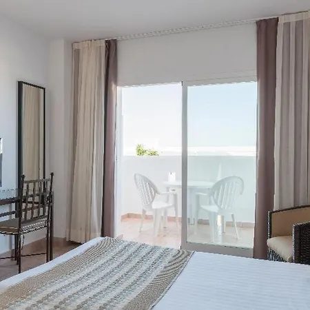 Hotel Fergus Conil Park