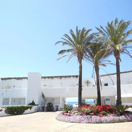 Fergus Conil Park Otel